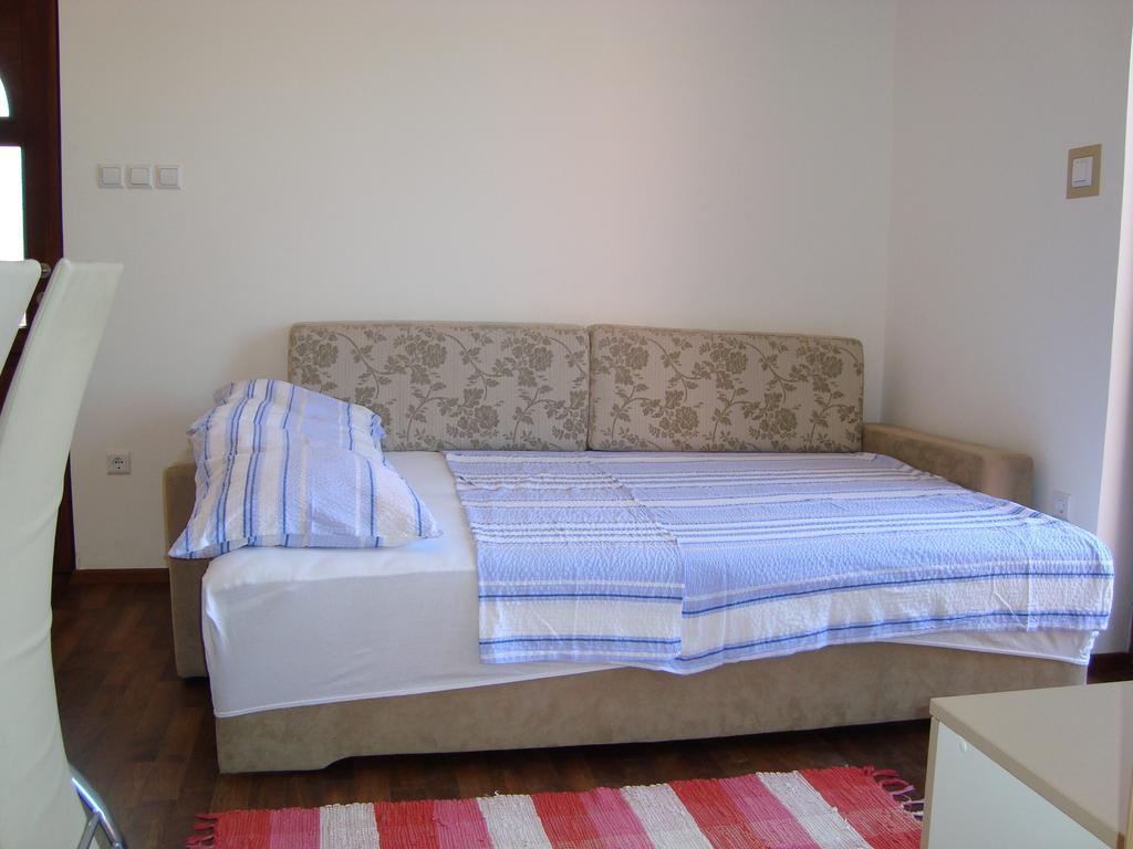Apartments Josip Pinezići Δωμάτιο φωτογραφία